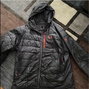 Mountain Hardwear men’s XL hooded jacket